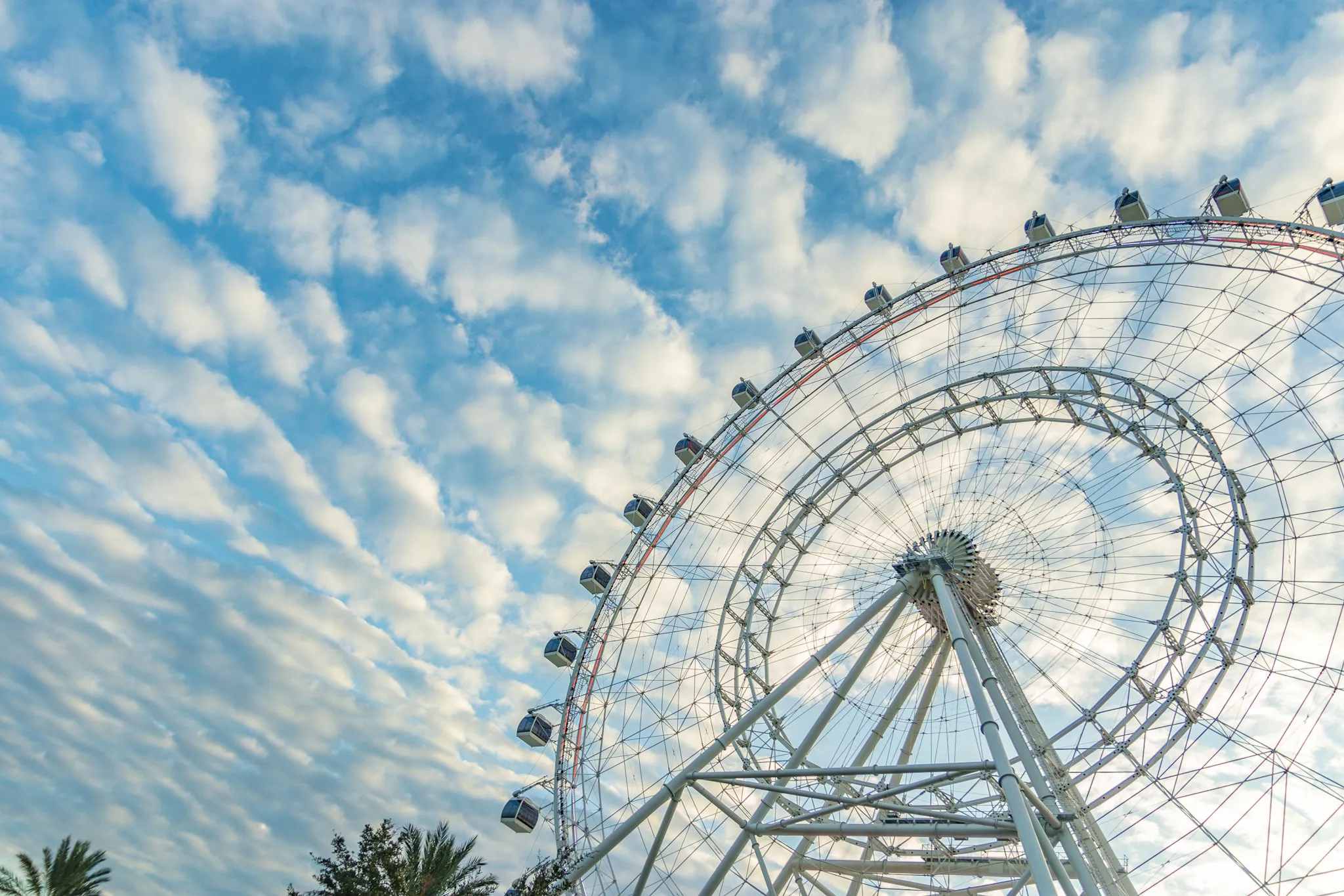 First person view looking up at The Orlando Eye. 